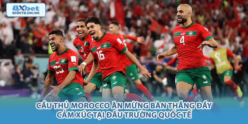 Cầu thủ Morocco ăn mừng bàn thắng đầy cảm xúc tại đấu trường quốc tế.